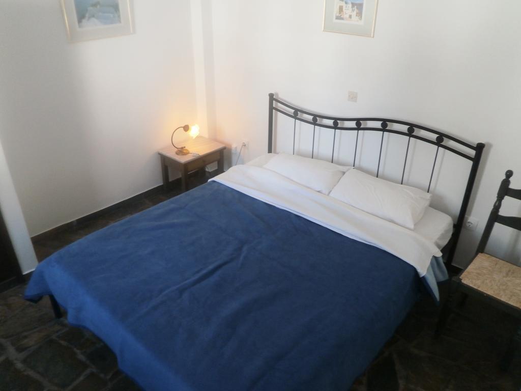 Villa Ostria Kamári Esterno foto